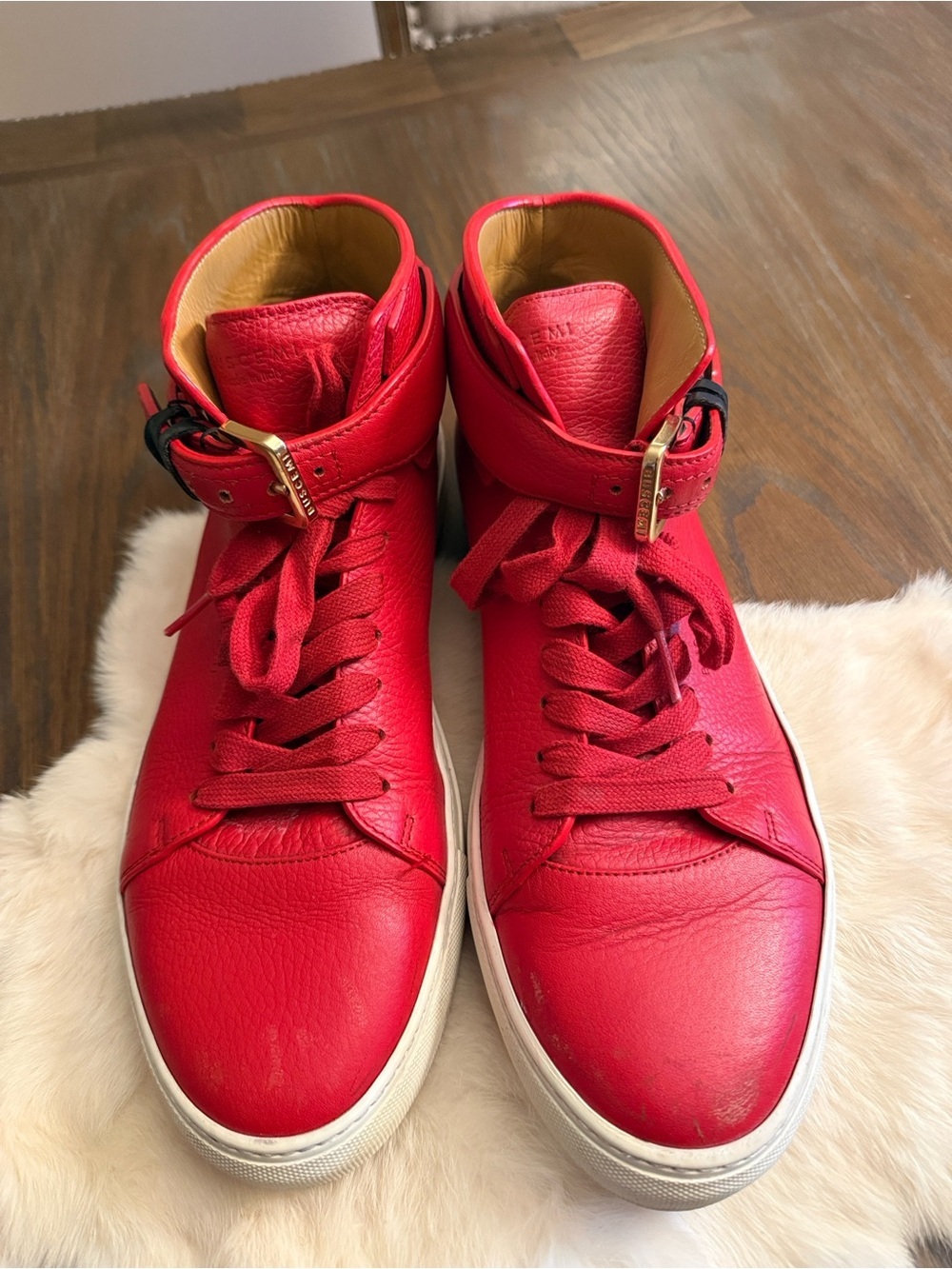 Buscemi Red and white 100Mm tassel size 45